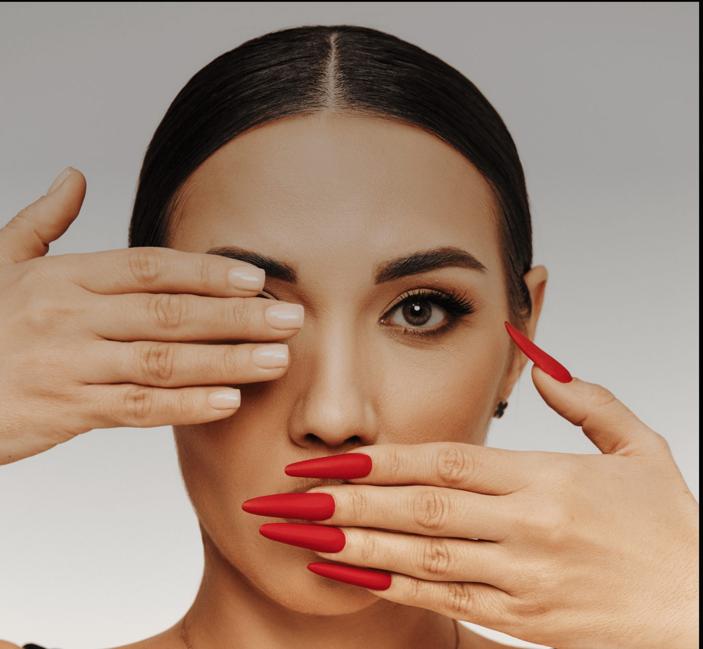 NOGTITOCHKA manicure